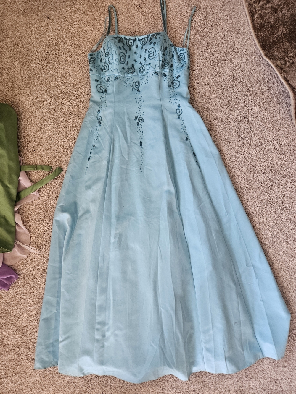 Large Womens Fiesta Light Blue Beaded Lace-Up Prom/bridal Dress